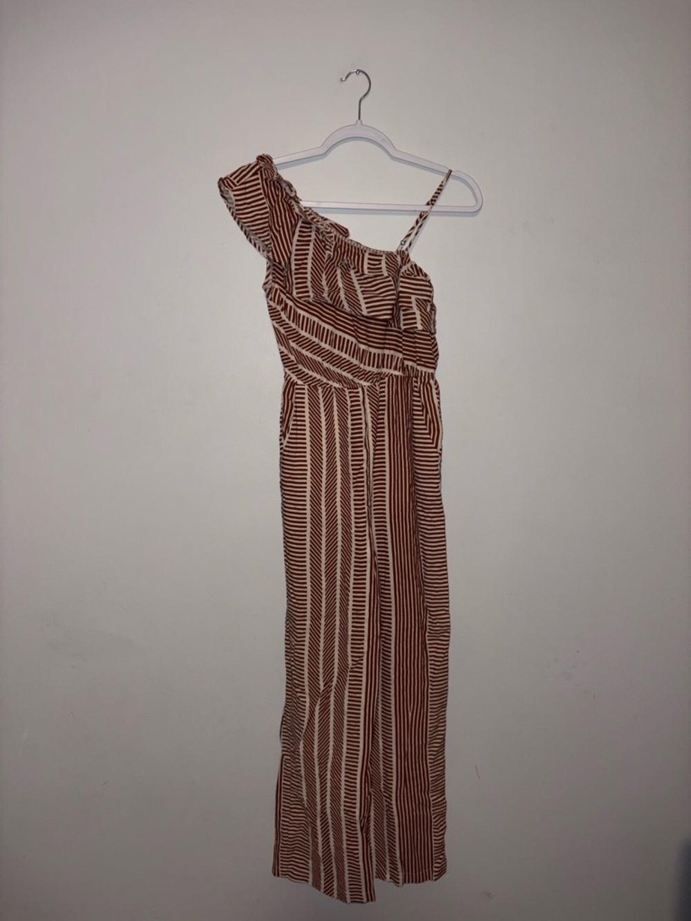 Lush ~ Brown Printed Ruffle Shoulder Jumpsuit